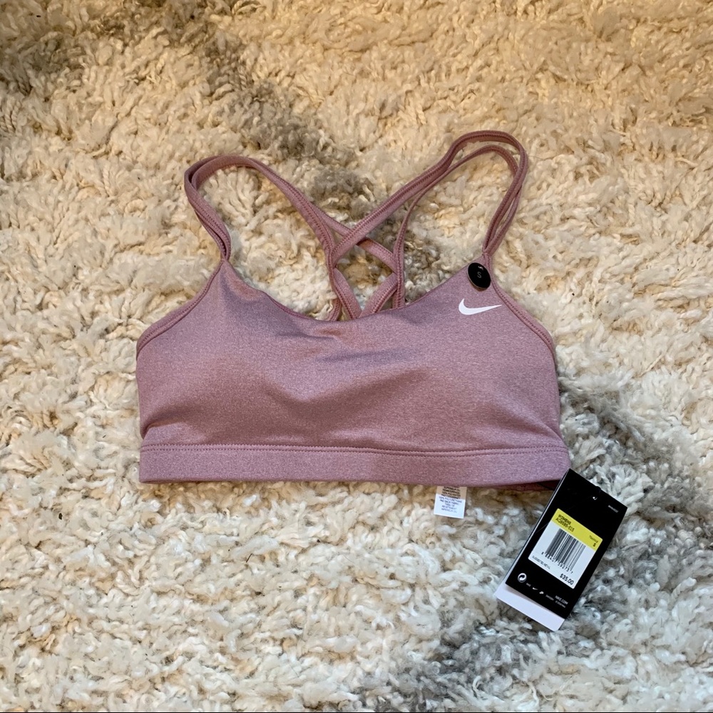 NWT Nike Purple Lavender Sports Bra